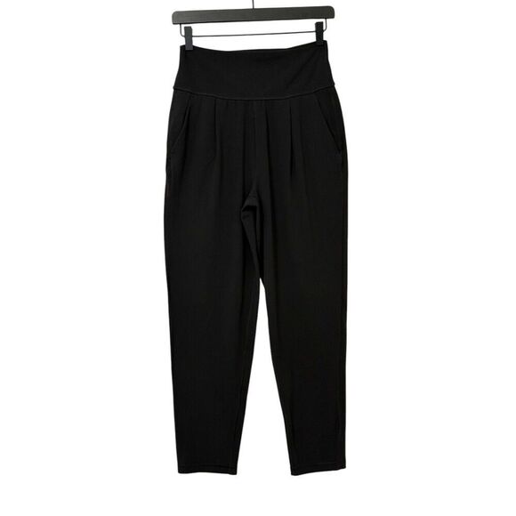 Athleta Elation Pant Black Tapered Leg Pockets Size XS Athleisure Yoga Travel - Picture 9 of 9